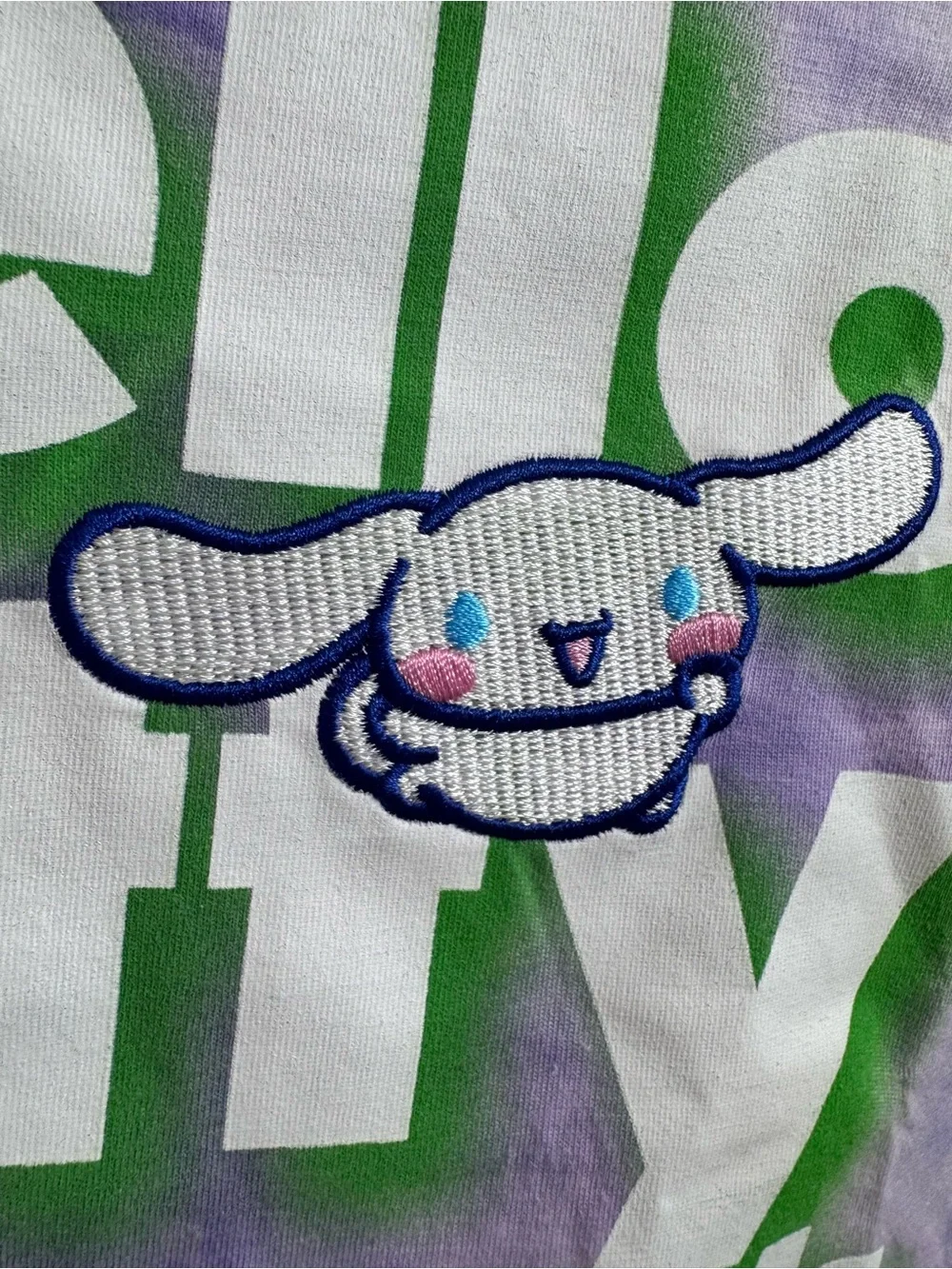 Hello Kitty Girl’s Purple Tie-Dye Tee with Green & White Logo Size XS (4/5) NEW!